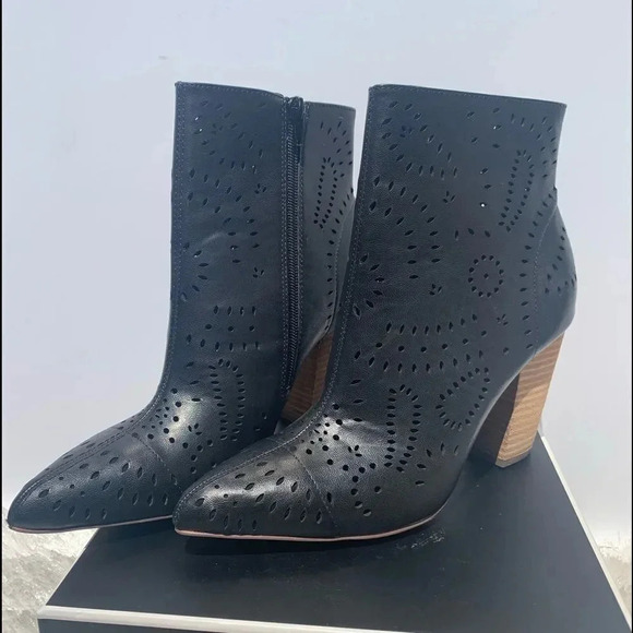 Carlos Santana Shoes - Carlos Santana Black Bootie